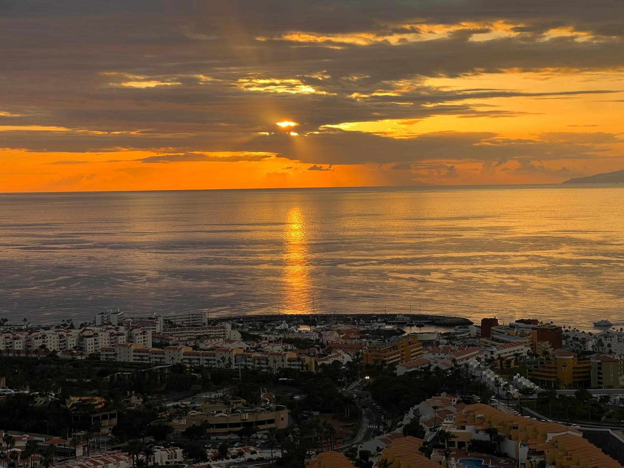 Great Appartament Las Americas Арона Экстерьер фото
